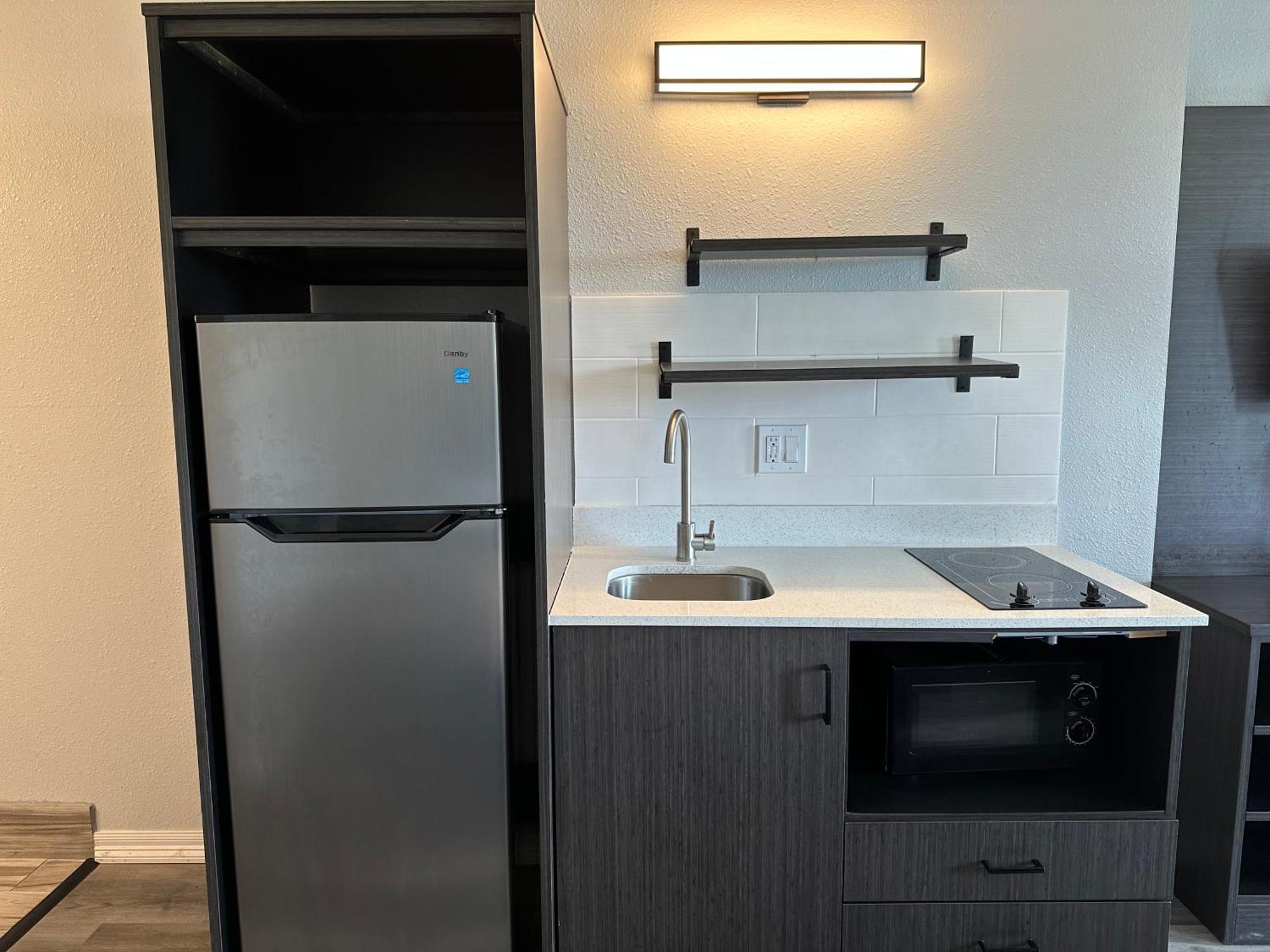 Motel 6 Groves, Tx 外观 照片